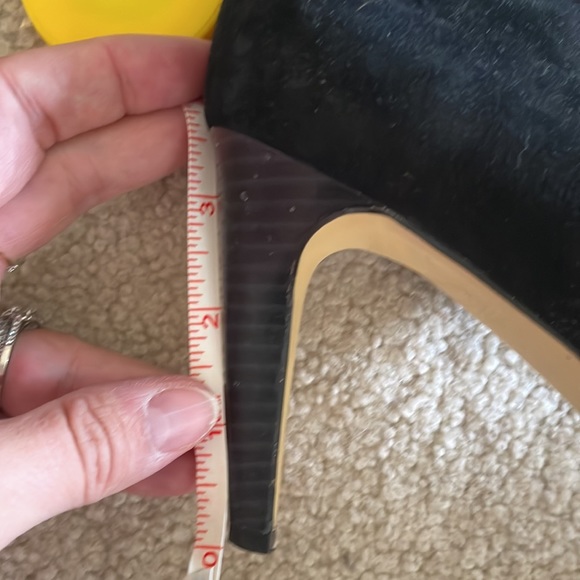 JOE’S 3 1/2 inch black suede heels - Picture 9 of 11
